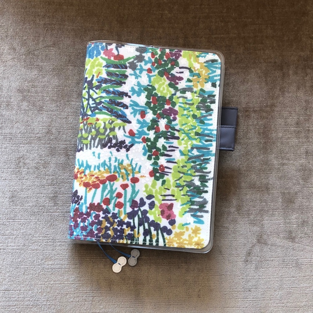 Kodue Hibino kadan white A5 Hobonichi Cover 2021